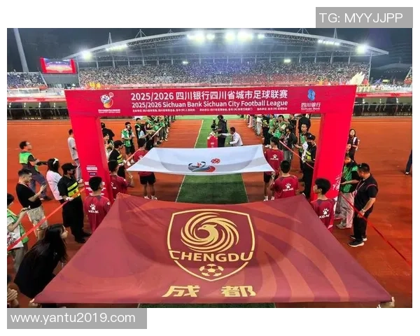 成都足球队实力分析：从战术到球员全面解读球队竞争力与未来发展